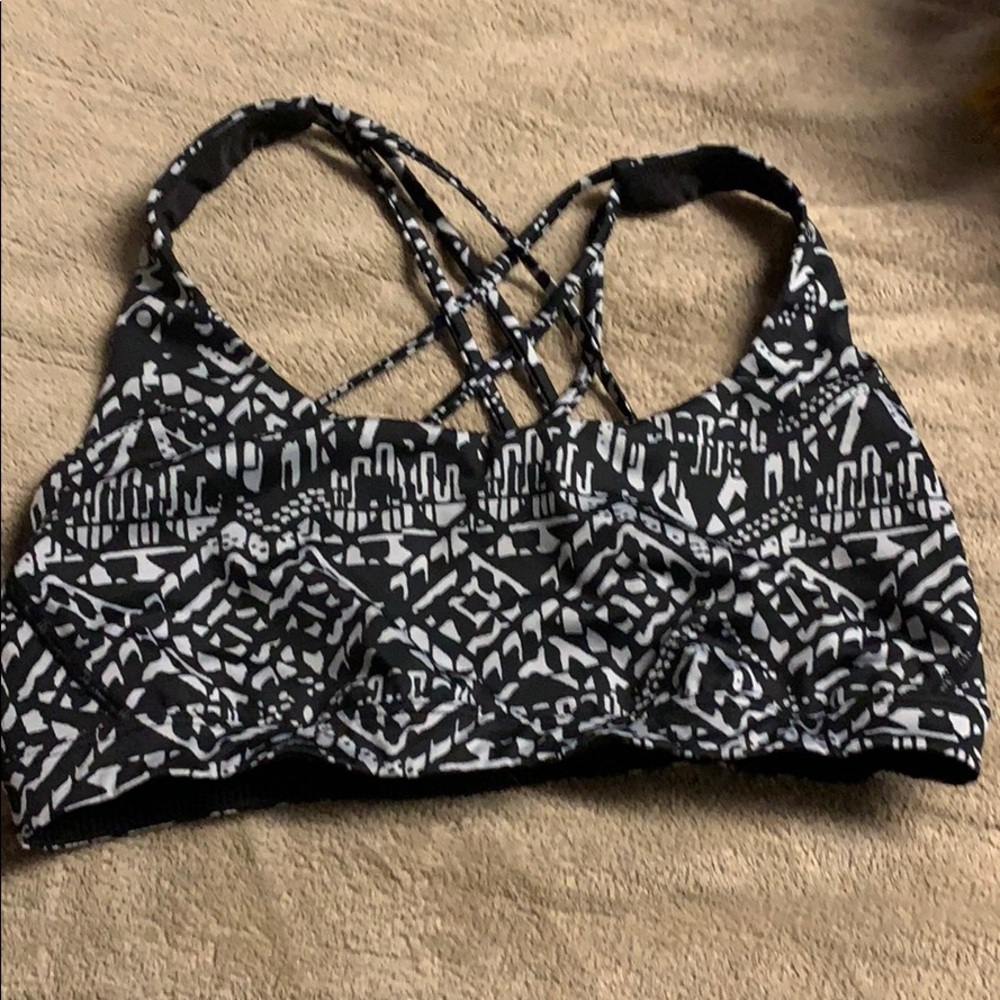 Victoria Sport sports bra